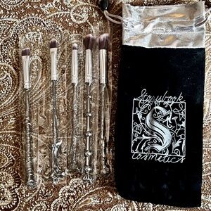 NEW Storybook Cosmetics Makeup Brush Set
